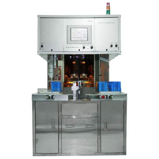 Fully automatic four-axis developer