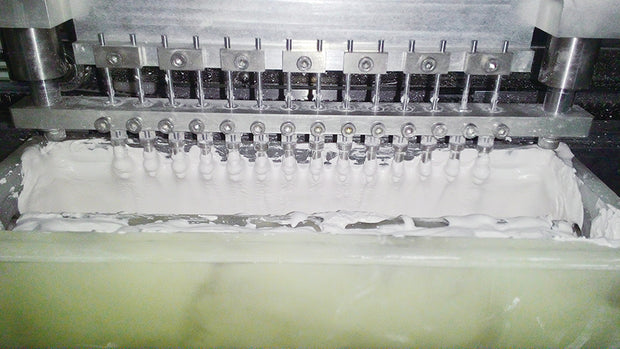 h.  6-axis high-speed automatic glass powder glue machine